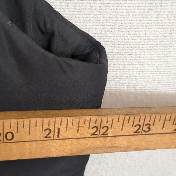 Ruff Hewn Men's Sherpa Collar Lined Black Puffer Vest Size Medium EUC - Picture 12 of 12